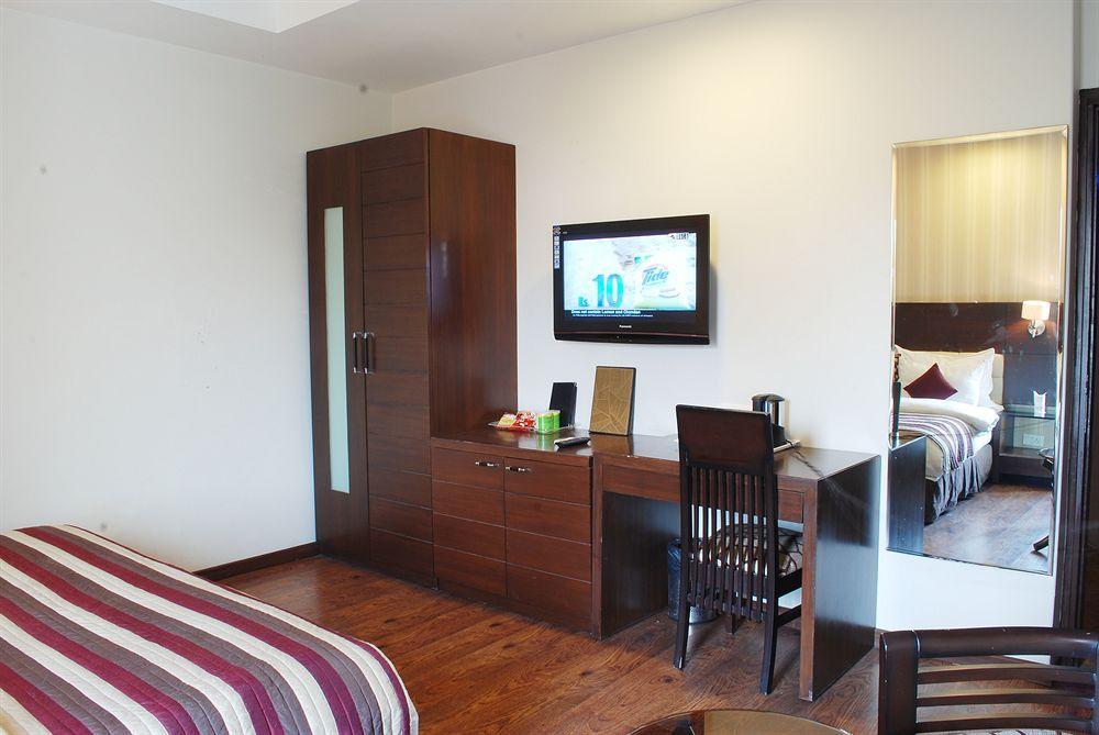Liv Inn - Naraina Yeni Delhi Dış mekan fotoğraf